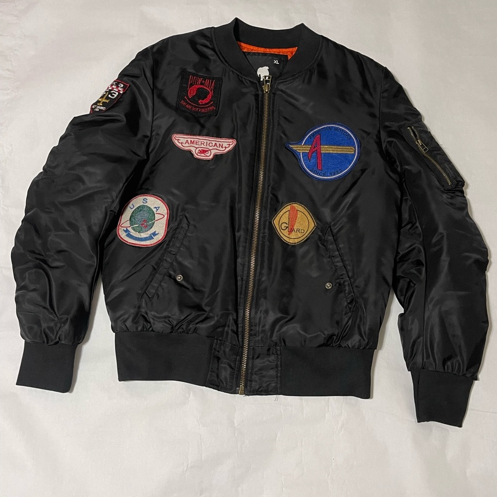 Bomber jacket